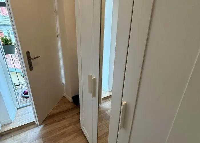 Neues Im Zentrum Von Fuer 2 Personen Graz